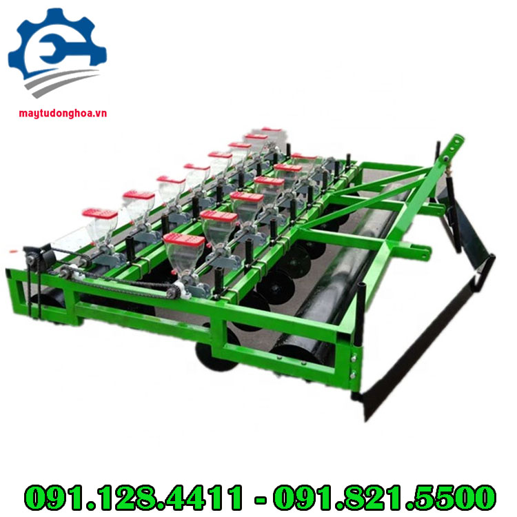 Máy gieo hạt rau dùng động cơ kéo