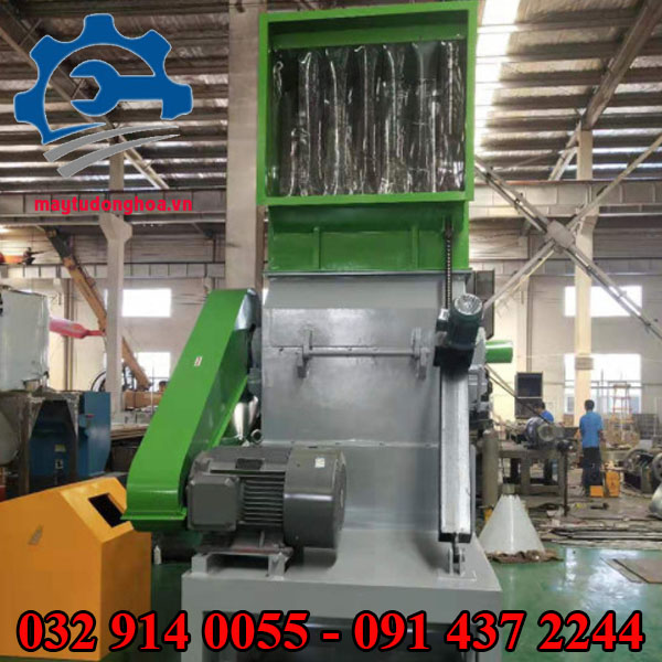Máy băm phế liệu nhựa công suất lớn Máy băm phế liệu nhựa công suất lớn