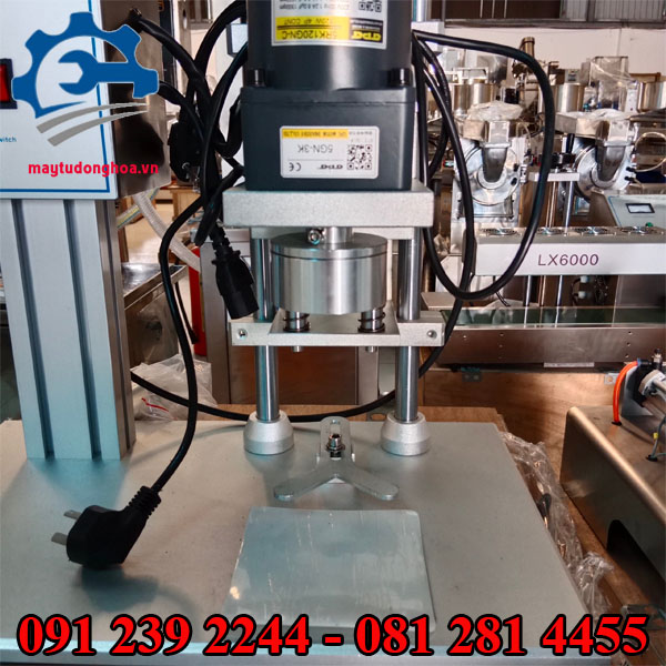 Máy đóng siết nắp chai 1 motor